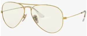 キムタク「リポビタンD」 CM着用メガネはアビエーターRB3025